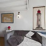T2 A 150 M De La Avec Terrasse Et Parking Prive - Fr-1-423-245 * Le Grau-dʼAgde